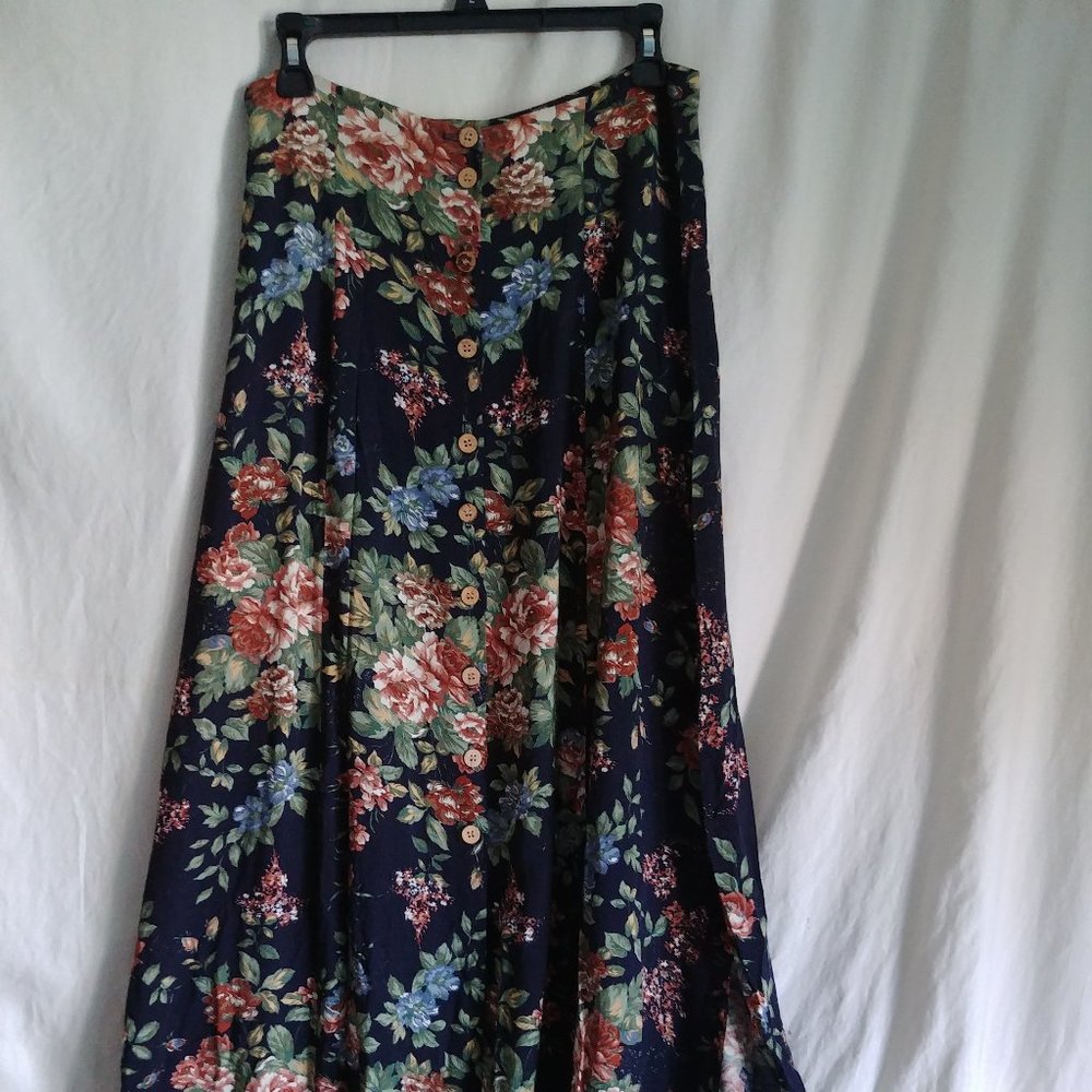 Necessary Objects Vintage 100% Rayon Maxi Skirt